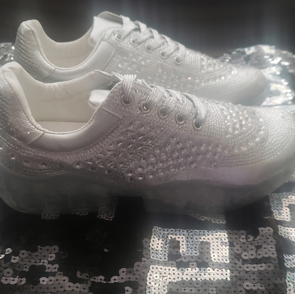 Atalina Silver Bling Fashion Sneakers - Picture 9 of 9
